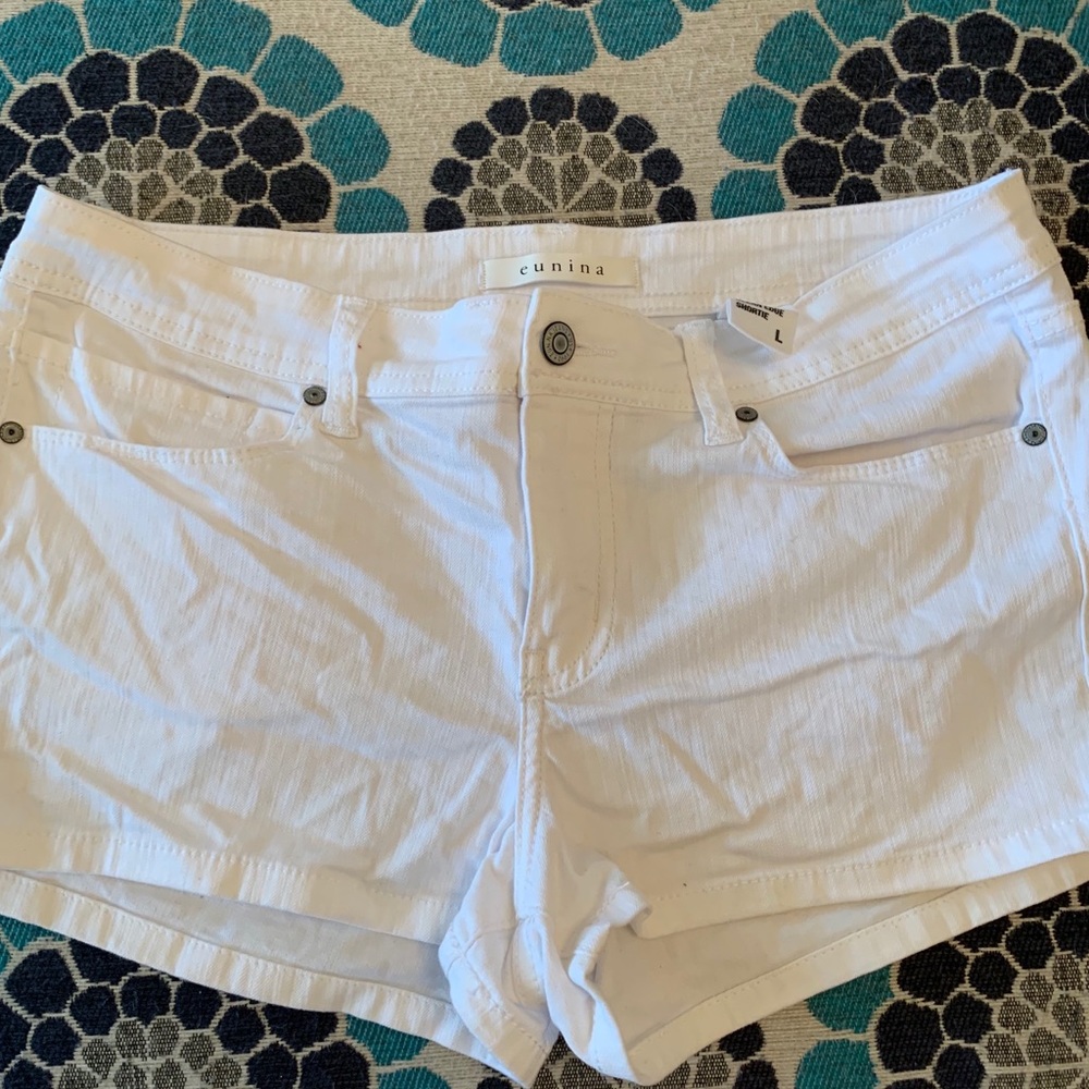 White denim short shorts